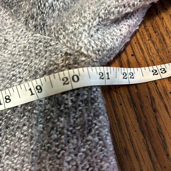 Torrid Women’s Gray Pink Ombre Open Front Cardigan Sweater Size 1X - Picture 5 of 6